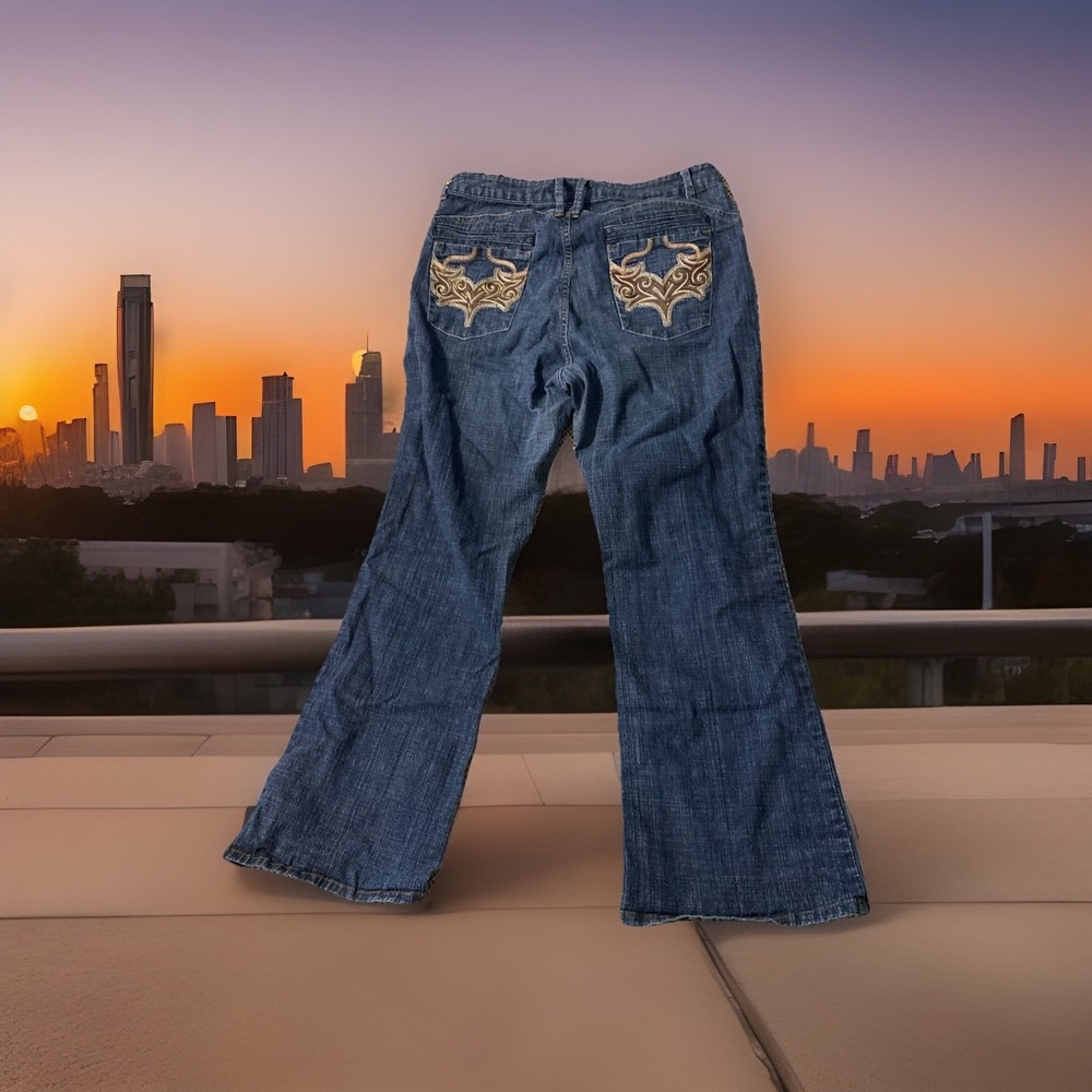 Crest Jeans "The Collection" Women's Size 17 / 18 (Actual 36x29)‎ Flare Leg Blue